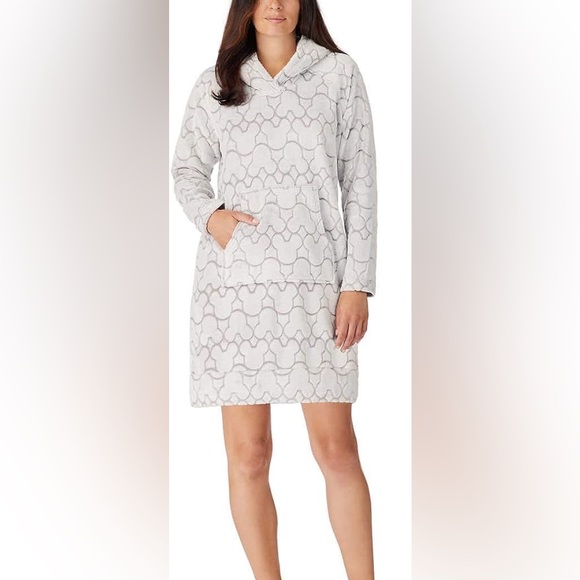 ✨NWT✨ Disney Mickey & Minnie Lounger with Cozy
Hood Grey and White Size L - Picture 4 of 11